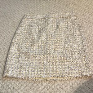 Ann Taylor Yellow/Gold/White tweed pencil skirt. Size: 0P